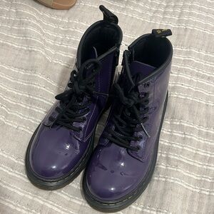 Like new doc martens